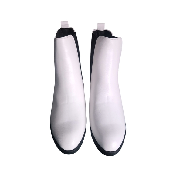 White Ankle Boots- Size 10 - Picture 2 of 7